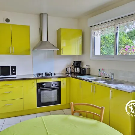 度假居 De Montgiroux, Jusqu'a 5-6 Personnes *