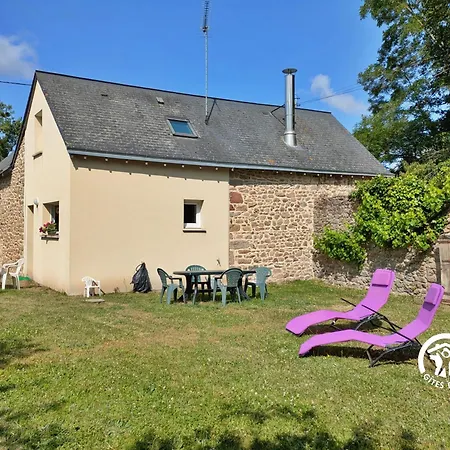 De Montgiroux, Jusqu'a 5-6 Personnes 度假居