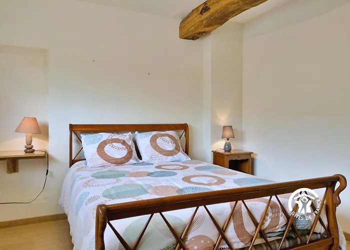 De Montgiroux, Jusqu'a 5-6 Personnes Alexain