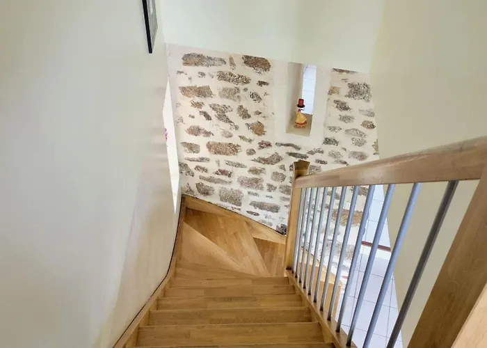 Holiday home De Montgiroux, Jusqu'a 5-6 Personnes Alexain