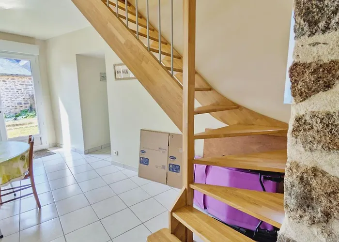 De Montgiroux, Jusqu'a 5-6 Personnes Holiday home *